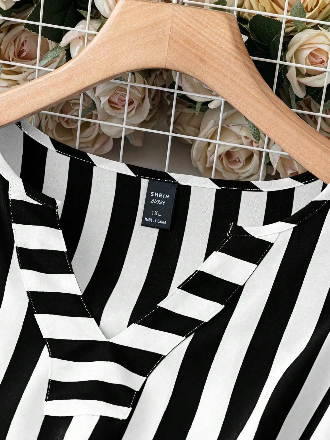 Women's Loose Striped Shirt With Notched V Neck Tie Front