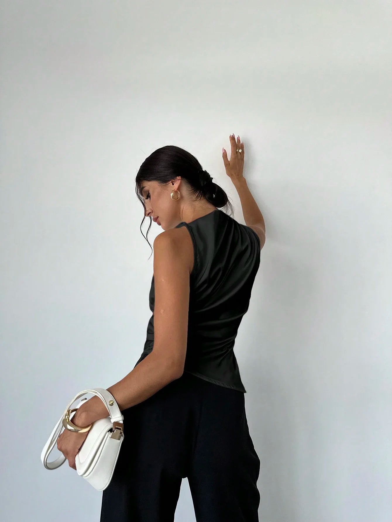 Elegant Satin Sleeveless Blouse With Pleated Collar Asymmetrical Hem